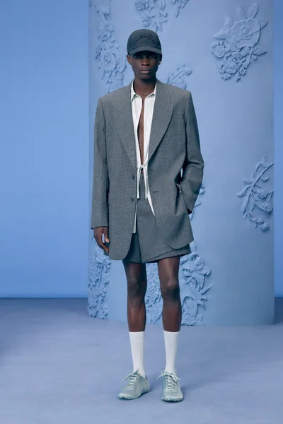 Look 1